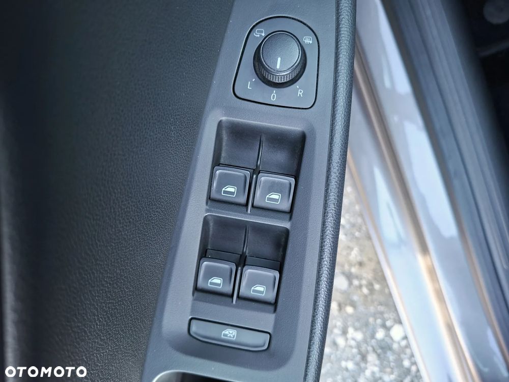 Seat Leon 1.6 TDI ECOMOTIVE Reference S&S - 22