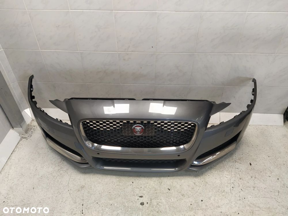 JAGUAR XF X260 ZDERZAK PRZÓD PRZEDNI KOMPLETNY 4XPDC SPRYSKIWACZE GRILL ATRAPA CHŁODNICY ZNACZEK POD RADAR WIĄZKA ORYGINAŁ - 7