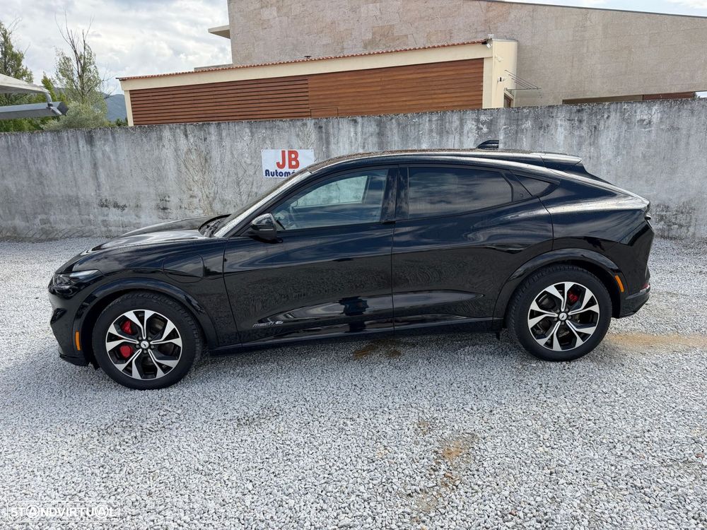 Ford Mustang Mach-E 75.7 kWh Premium AWD - 5