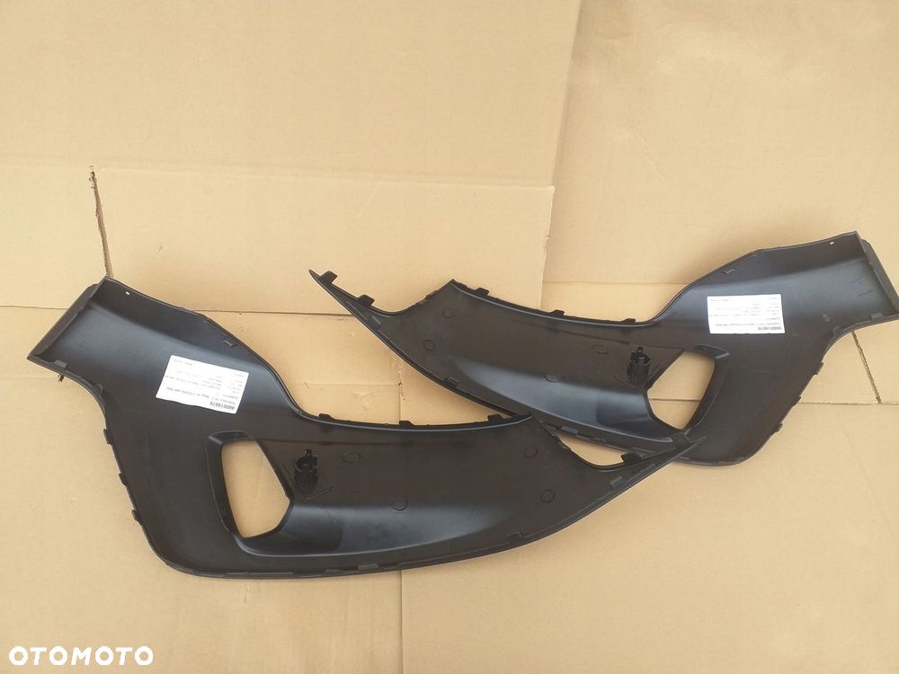 VOLVO V40 XC40 PRAWA LAWA NAKŁADKA NOWE KOMPLET - 2
