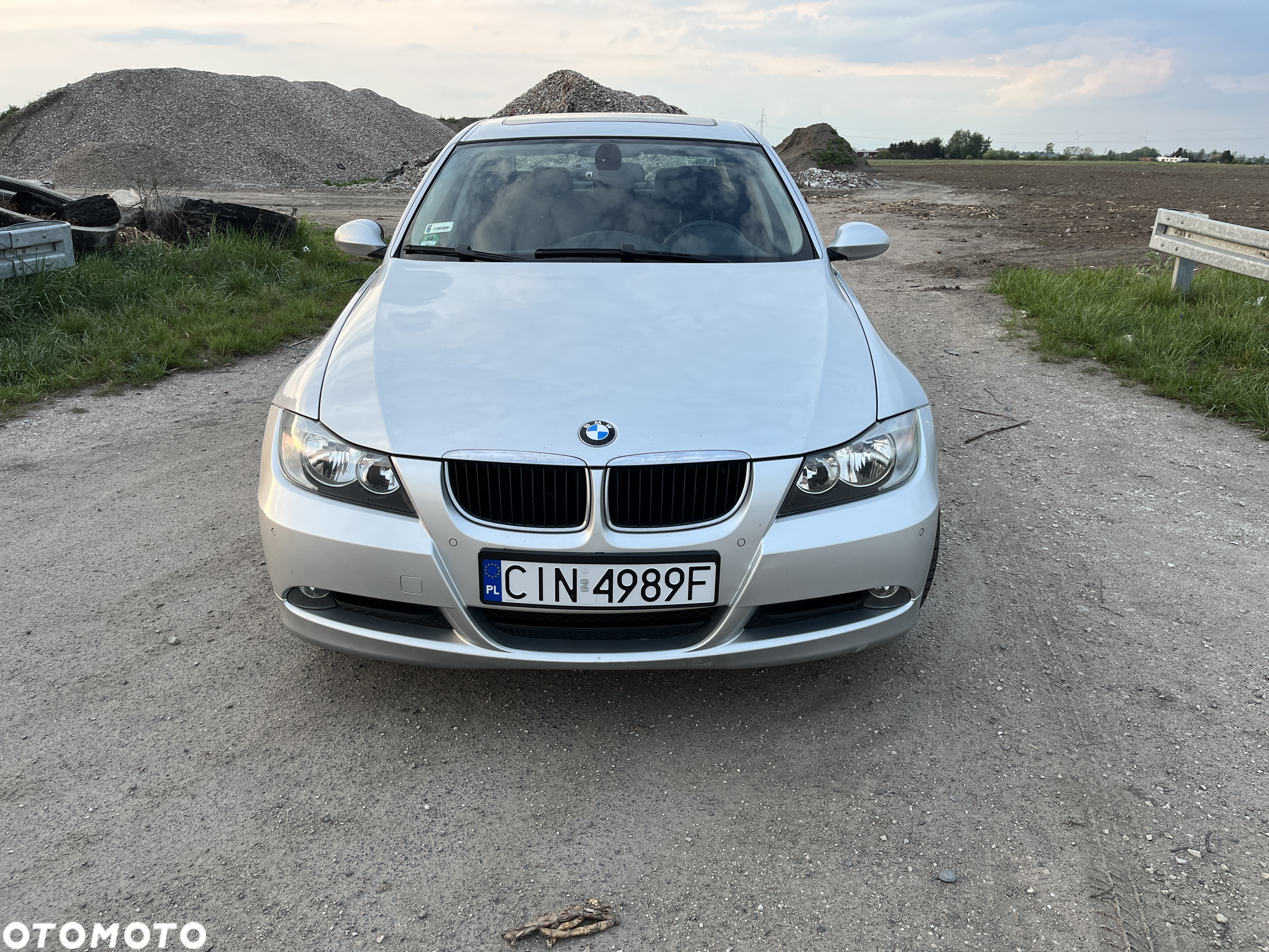 BMW Seria 3 318i - 2