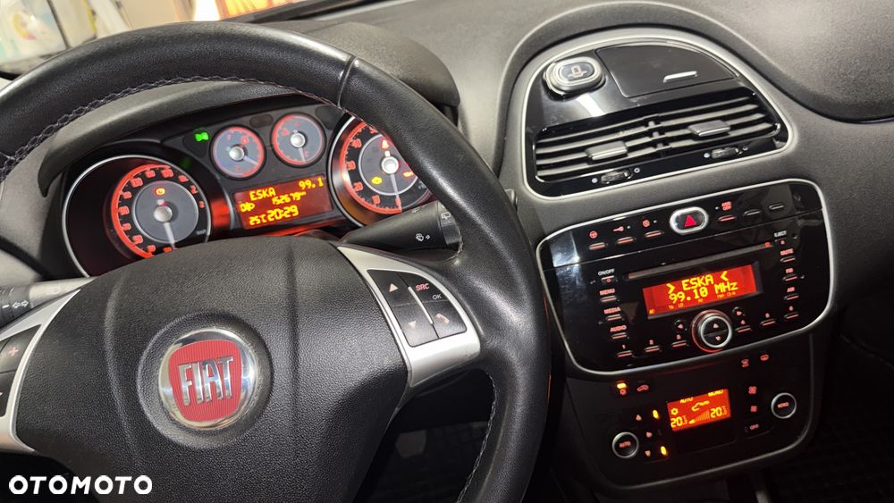 Fiat Punto 1.4 Easy S&S - 5