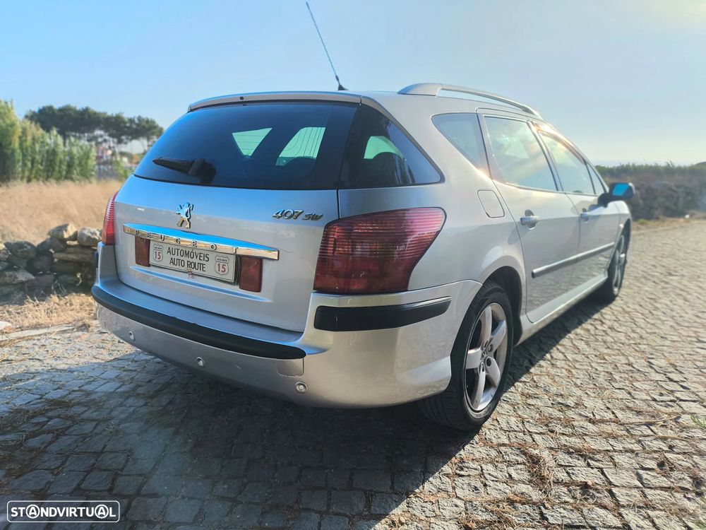 Peugeot 407 SW 2.2 HDi SE Navteq - 4