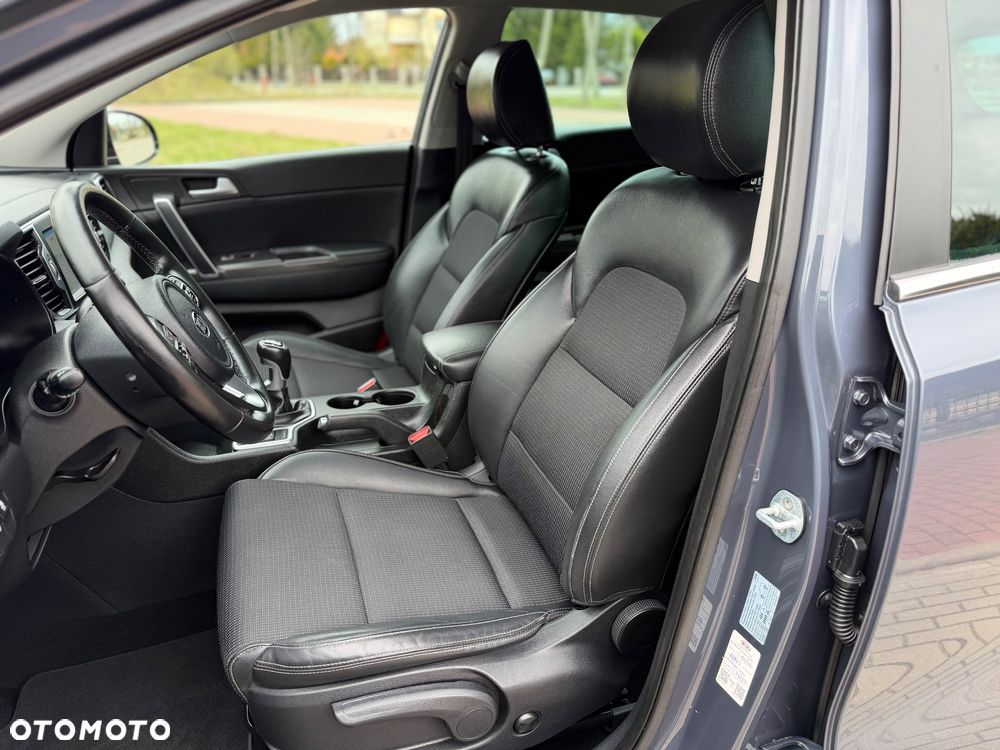 Kia Sportage 1.6 GDI L Business Line Plus 2WD - 20