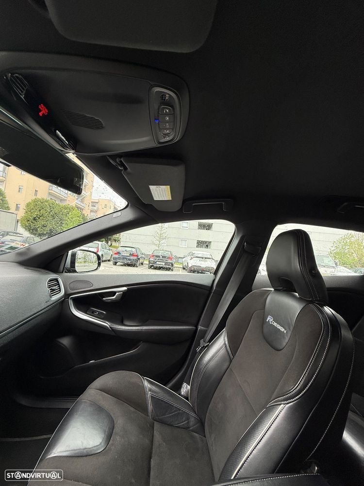 Volvo V40 D2 R Design - 26