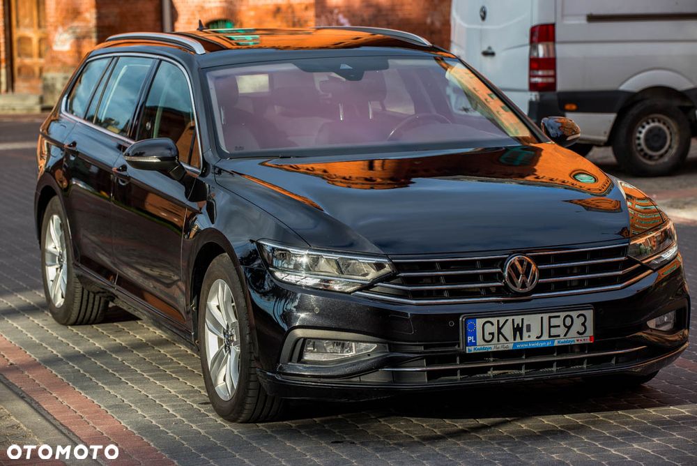 Volkswagen Passat 2.0 TDI SCR DSG Comfortline - 13
