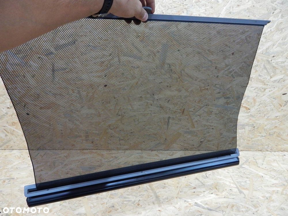 vw t5 multivan roleta boczka okna prawa tył 7h5861330 - 5