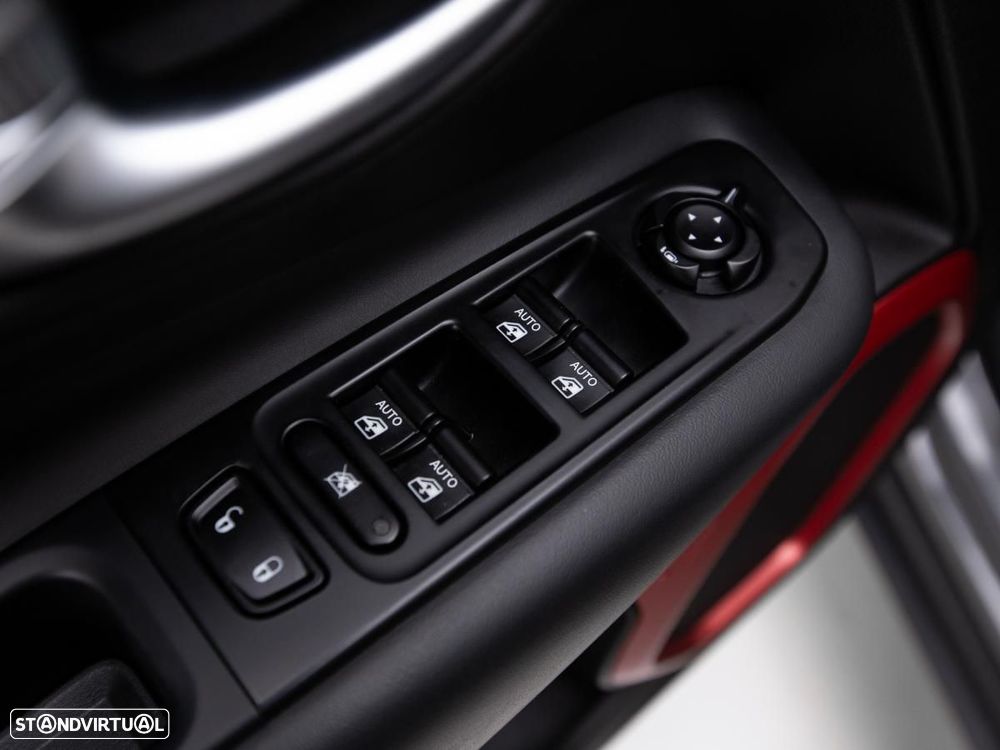 Jeep Renegade 1.3 TG Limited - 18