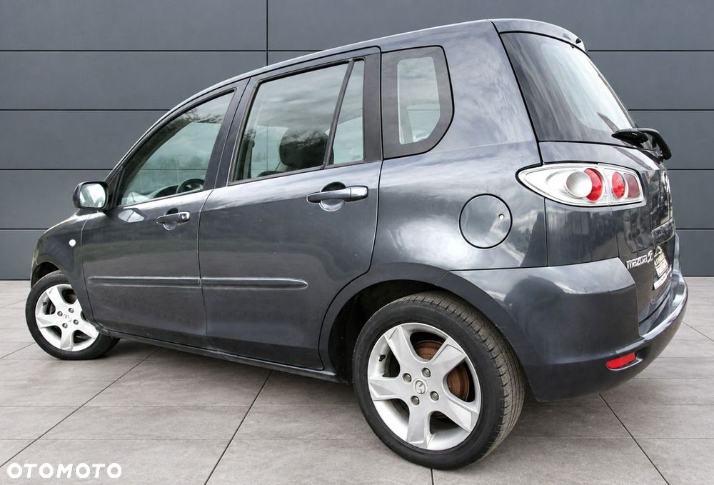 Mazda 2 - 24