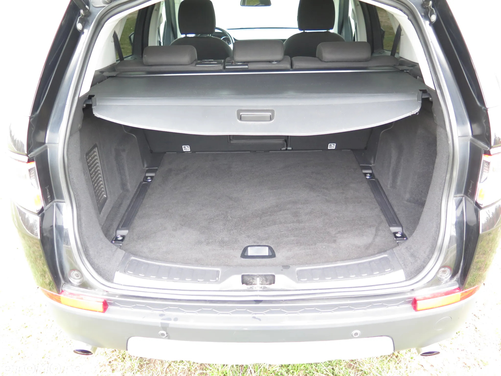 Land Rover Discovery Sport - 13