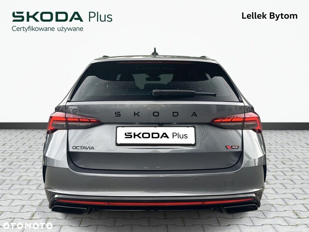 Skoda Octavia 2.0 TSI RS DSG - 8