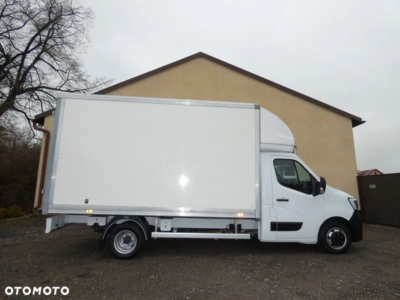 Renault Master, kontener, bliźniaki 16, LED - 5