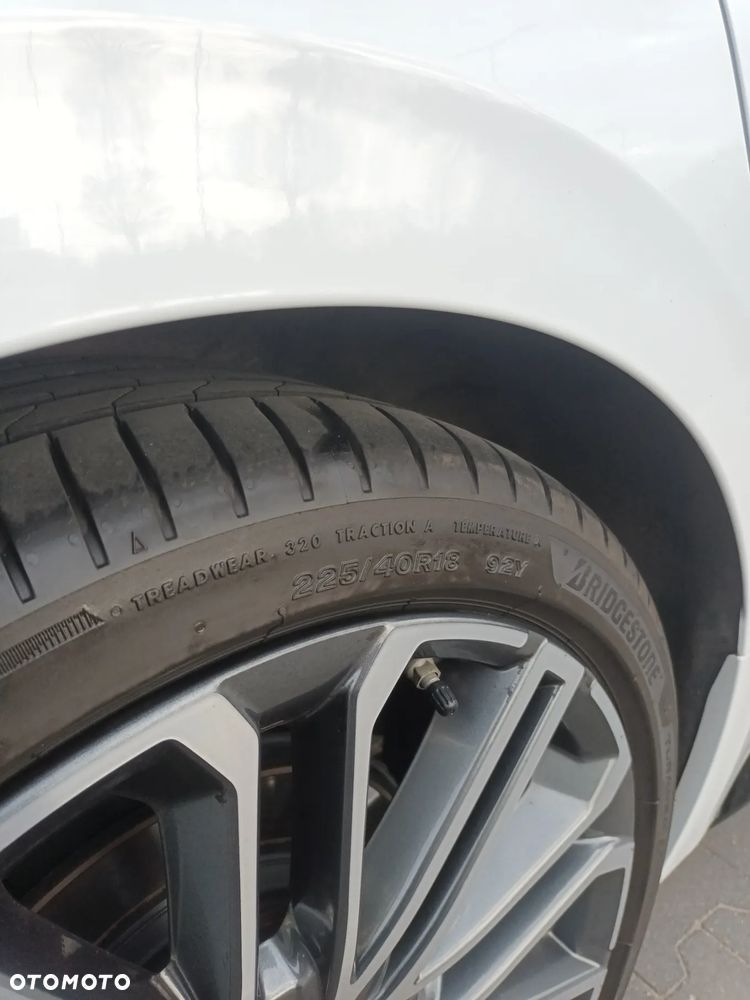 Kia ProCeed 1.6 T-GDI GT DCT - 16