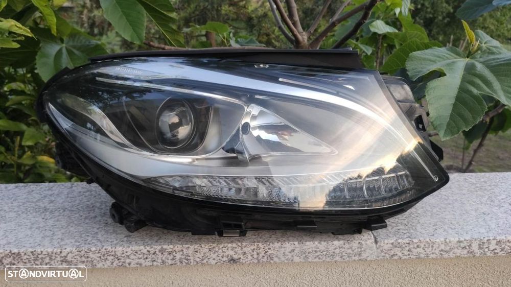 farol direito Halógenio Mercedes w166 ML GLE após 2015