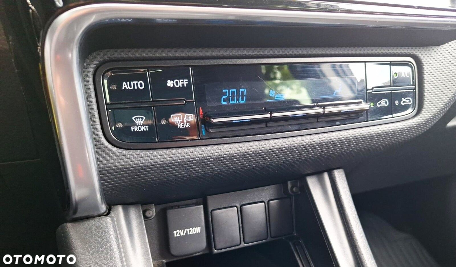 Toyota Auris 1.6 Active - 14