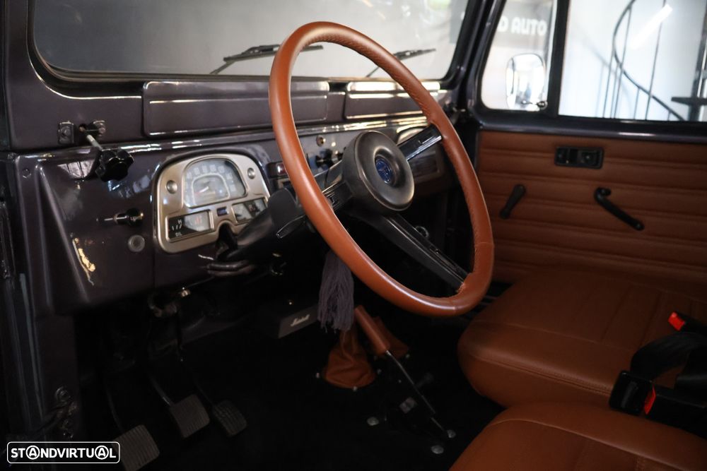 Toyota Land Cruiser - 5