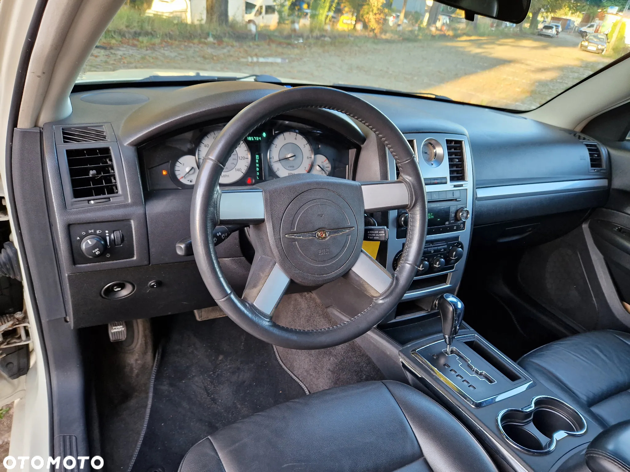 Chrysler 300C Touring 3.5 Automatik - 8