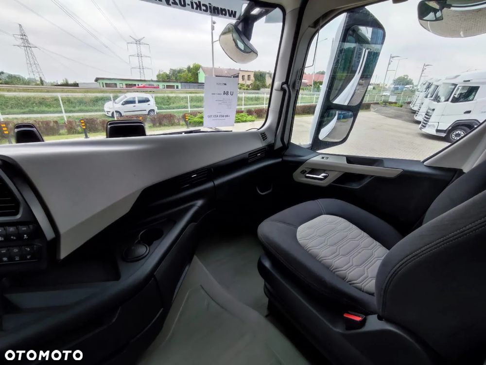 Ford F-MAX 500 - 12