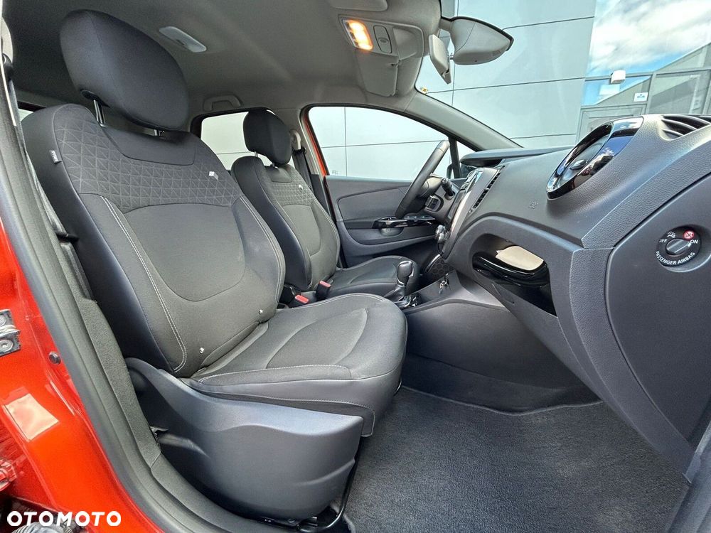 Renault Captur 1.2 Energy TCe Limited EDC - 17