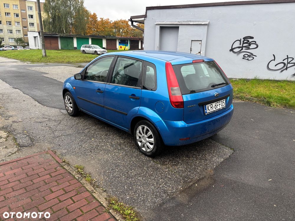 Ford Fiesta - 4