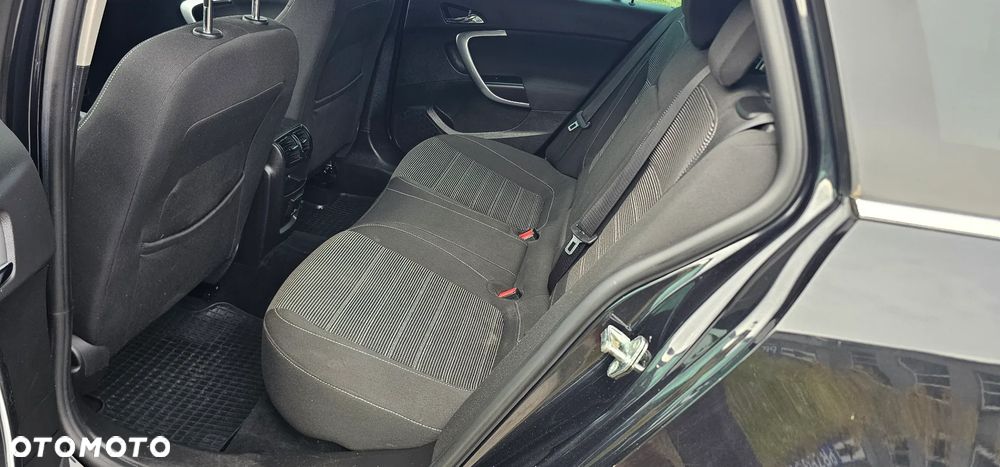 Opel Insignia - 11