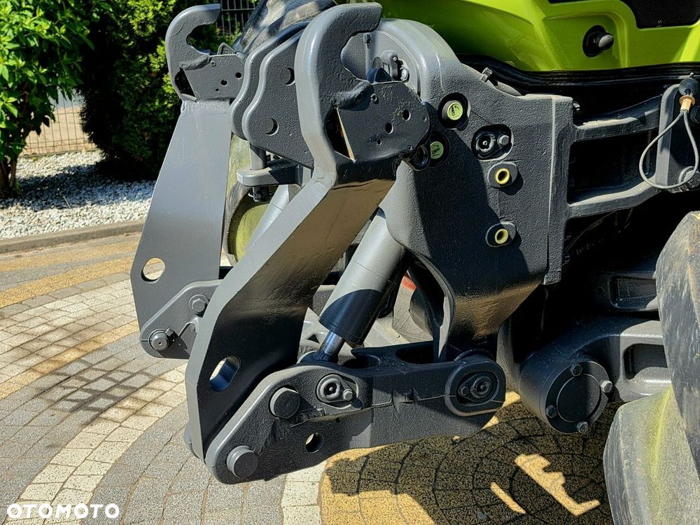 Claas AXION 810 CMATIC - 31