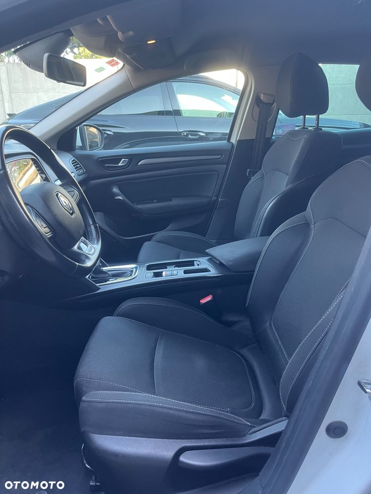 Renault Megane 1.6 E-TECH Plug-In Intens - 28