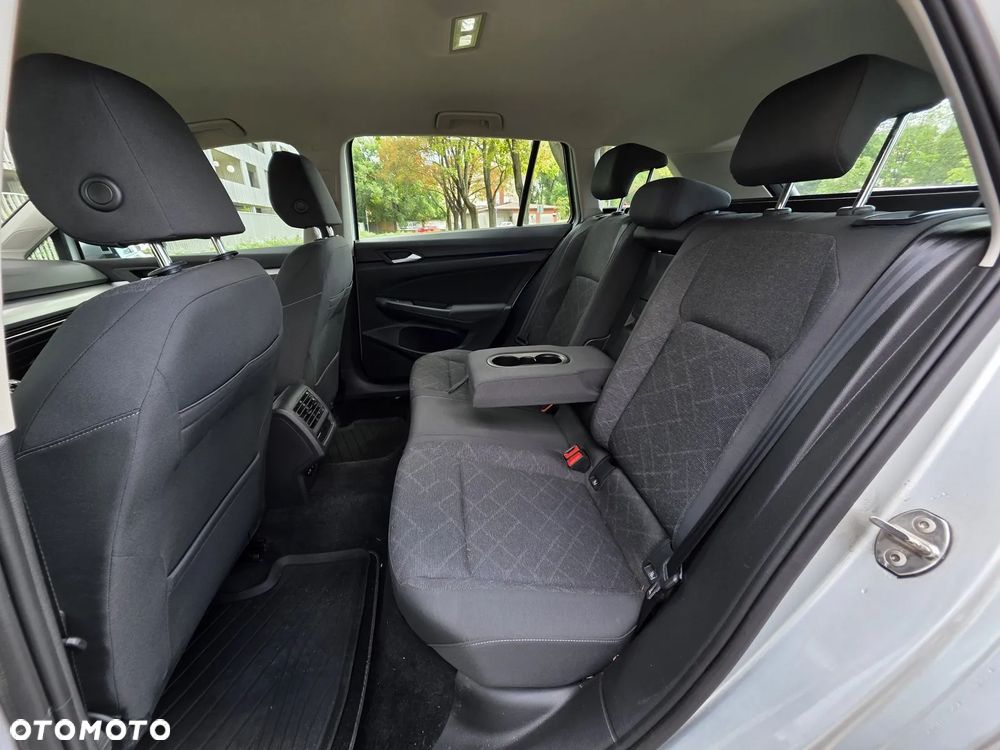 Volkswagen Golf 2.0 TDI Life - 25