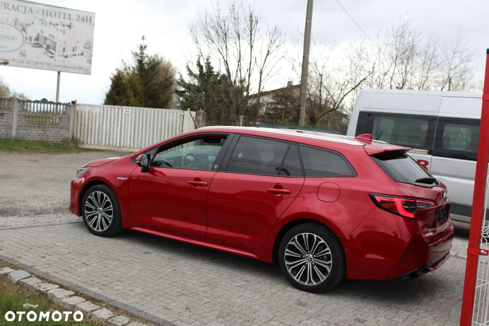 Toyota Corolla 2.0 Hybrid Executive - 5