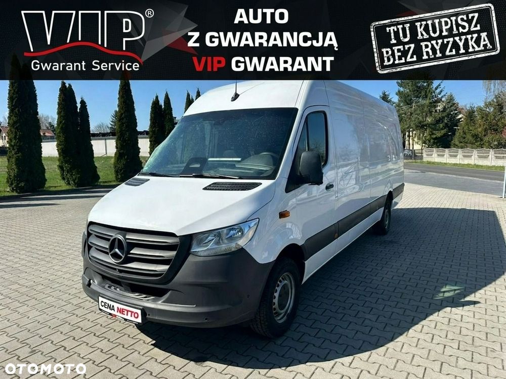 Mercedes-Benz Sprinter - 1