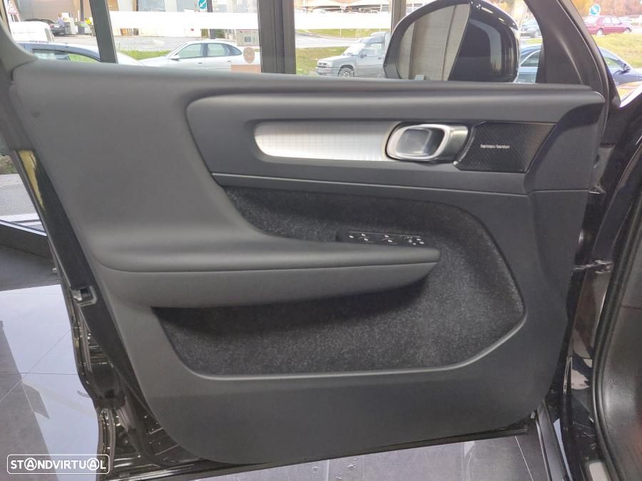 Volvo XC 40 2.0 D3 Momentum - 13