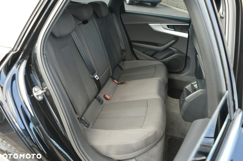 Audi A4 - 30