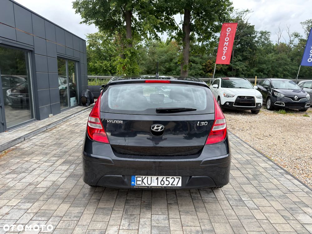 Hyundai i30 1.6 CRDi Style - 13