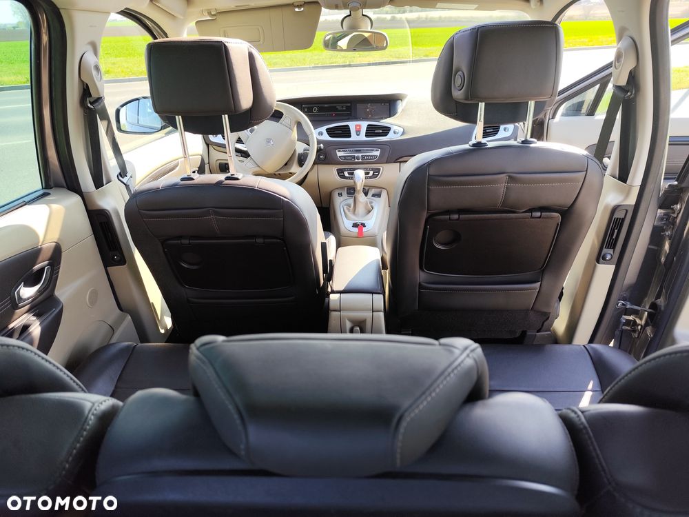 Renault Scenic dCi 150 FAP Luxe - 11