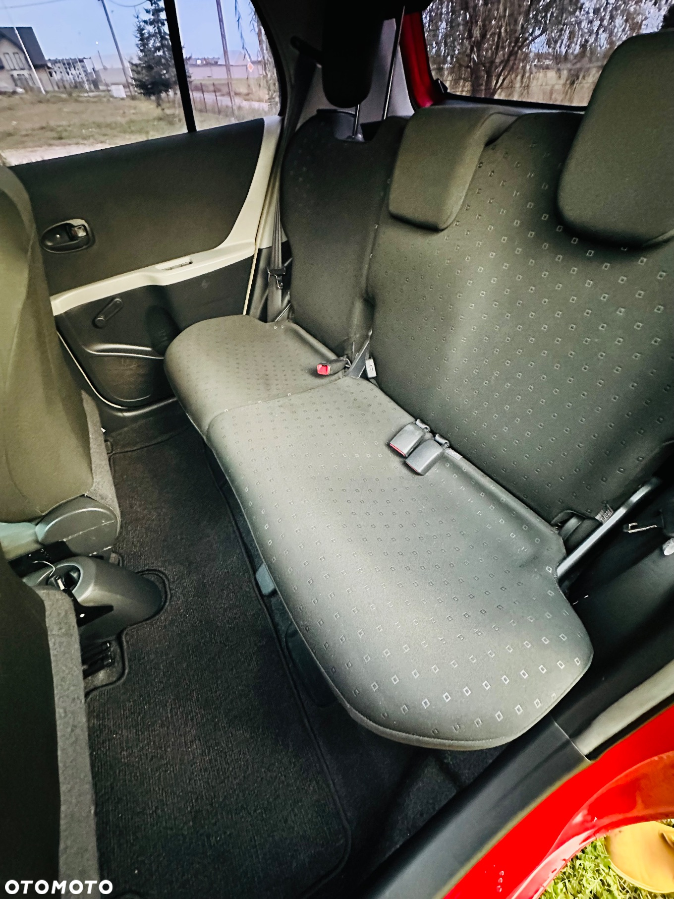 Toyota Yaris 1.3 VVT-i Executive - 8