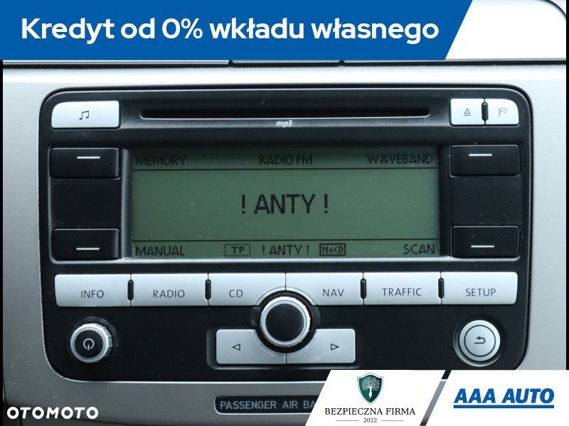 Volkswagen Passat - 13