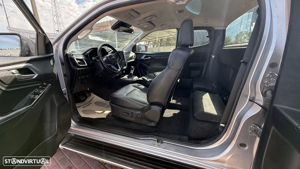 Isuzu D-Max Space Cab 4WD L - 16