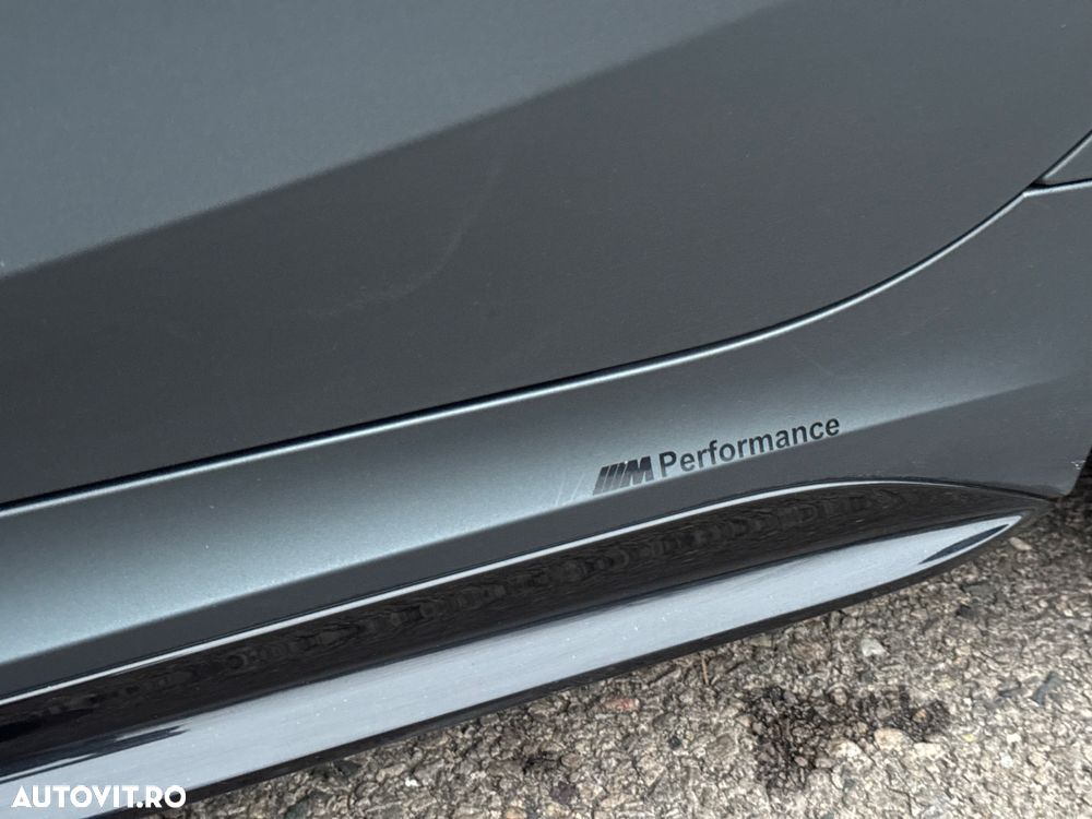 BMW Seria 3 330i AT - 33