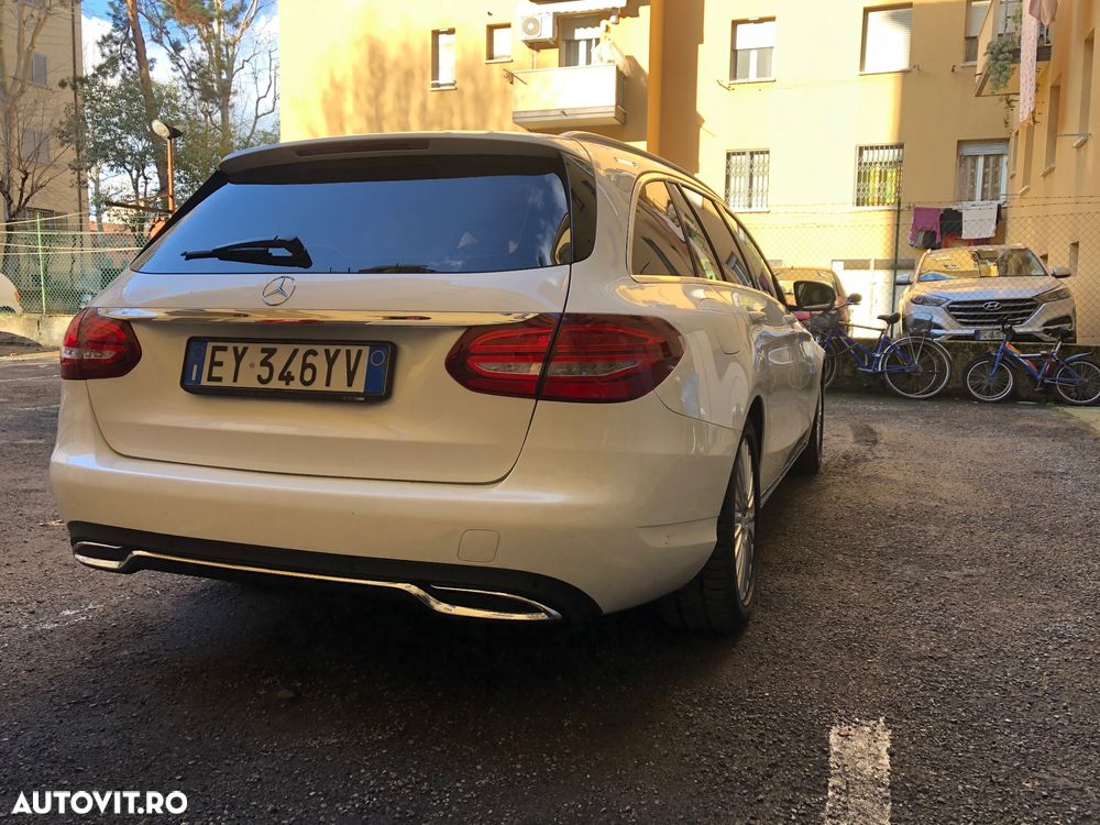 Mercedes-Benz C - 4
