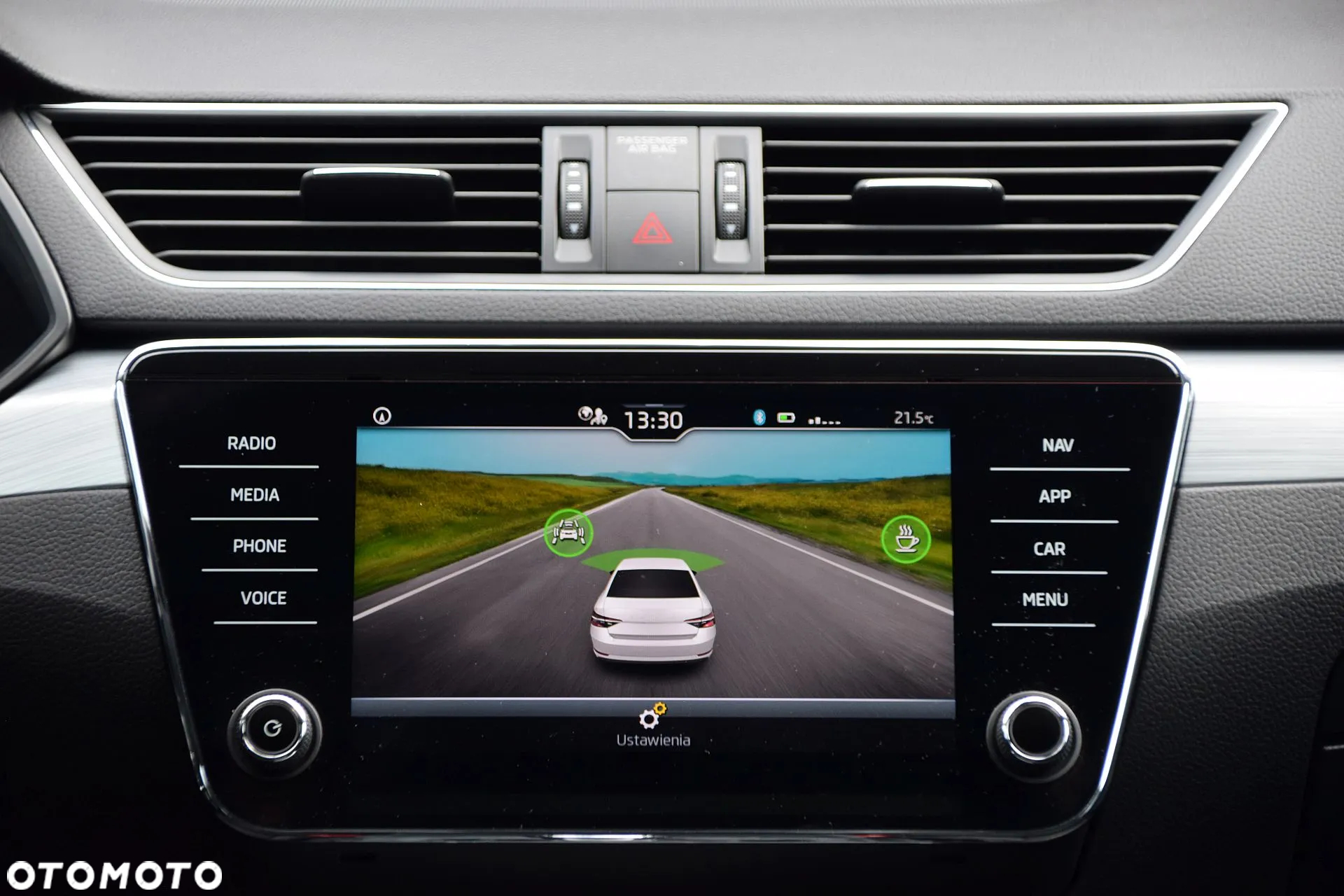 Skoda Superb 2.0 TDI SCR Ambition DSG - 17