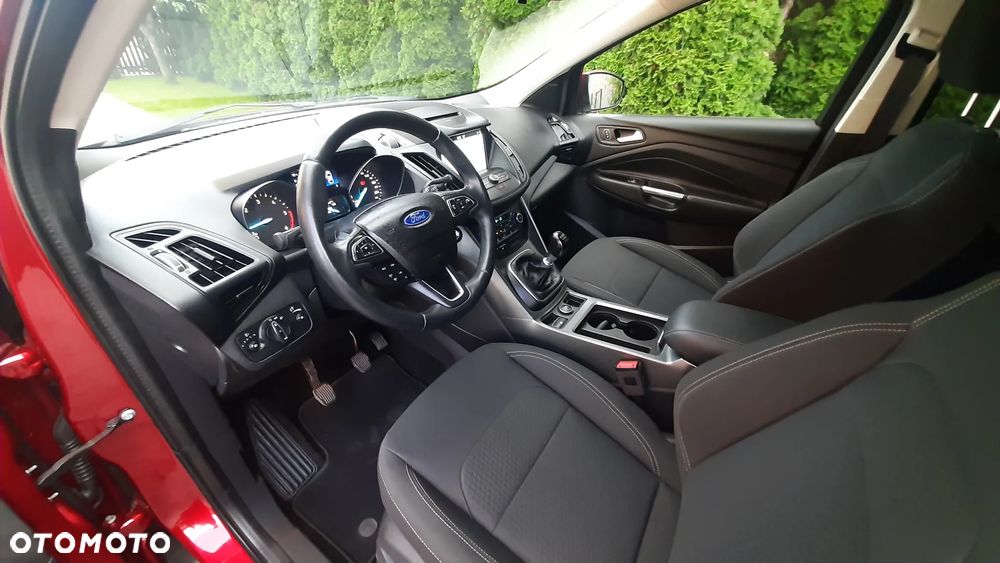 Ford Kuga 2.0 TDCi 4x2 Titanium - 28