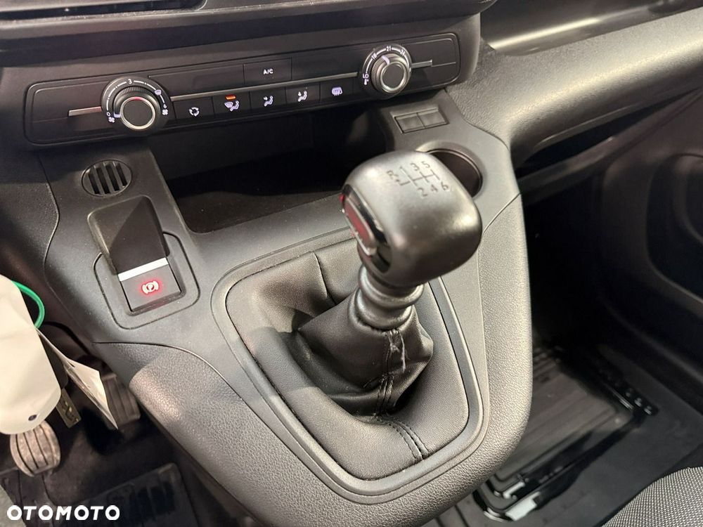 Toyota Proace City - 19