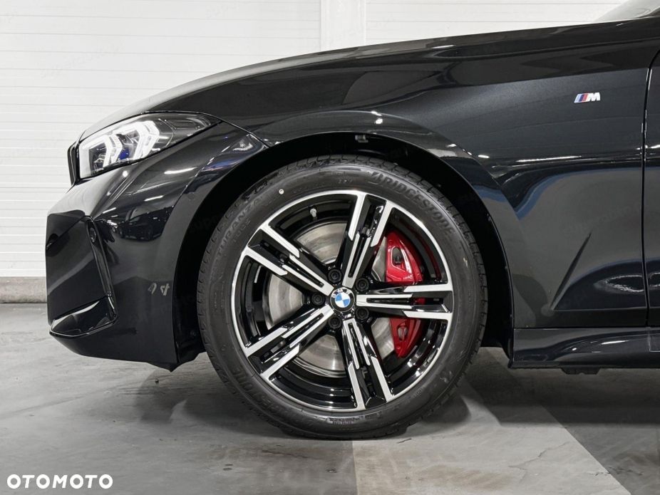 BMW Seria 3 320i xDrive M Sport sport - 16