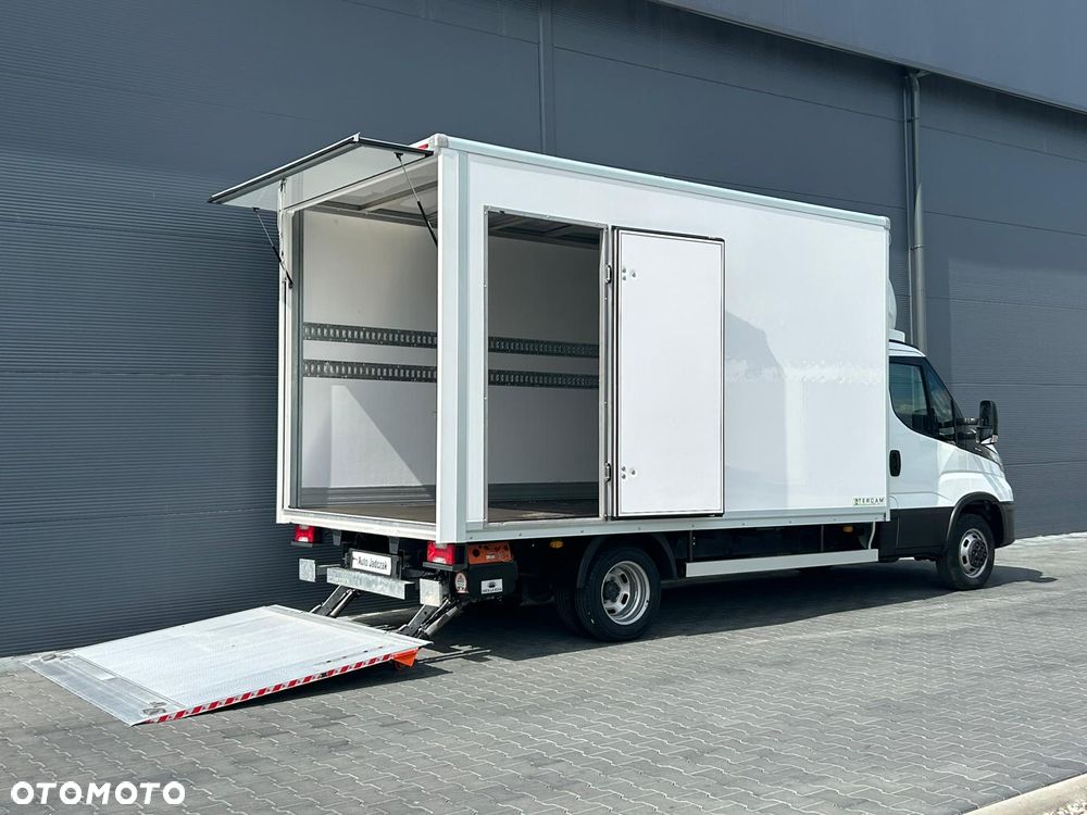Iveco Daily 35C16 3.0 HPI Kontener 8 palet + winda 1000kg + drzwi boczne **Navi**KLIMA**Serwis**Sprowadzony** - 5