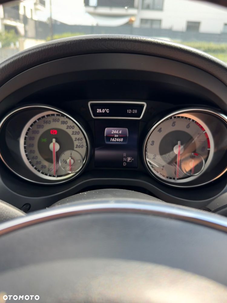 Mercedes-Benz CLA 200 7G-DCT AMG Line - 21