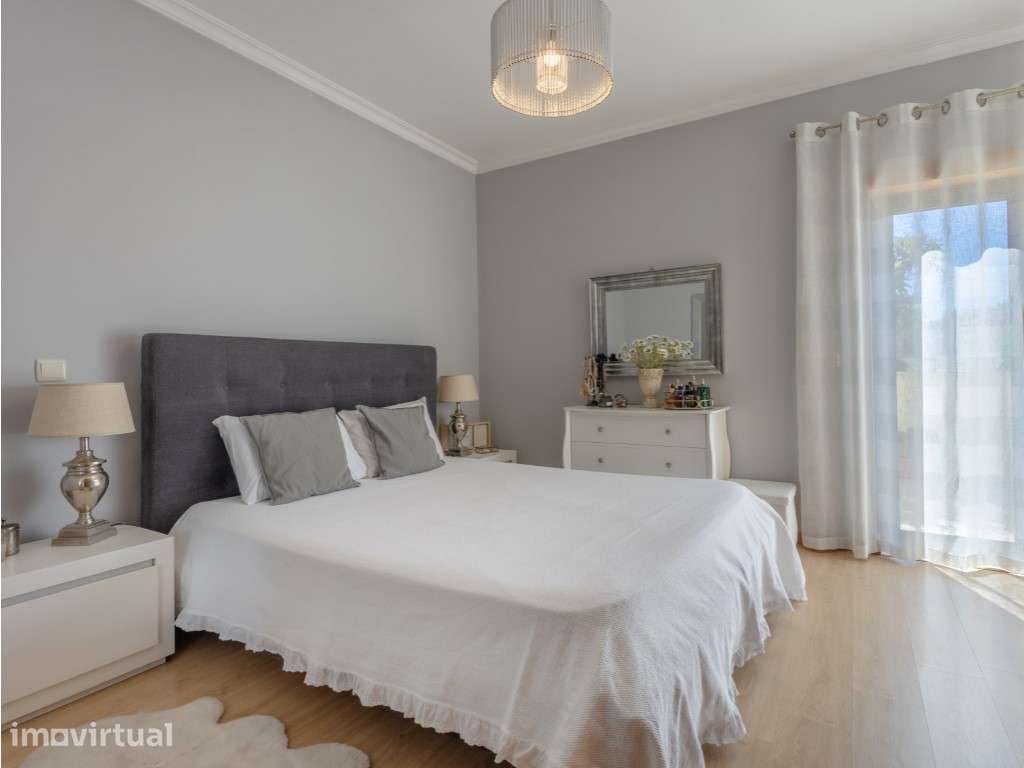 Apartamento T2 com Varanda, Terraço e Garagem - Coimbra - Grande imagem: 4/20