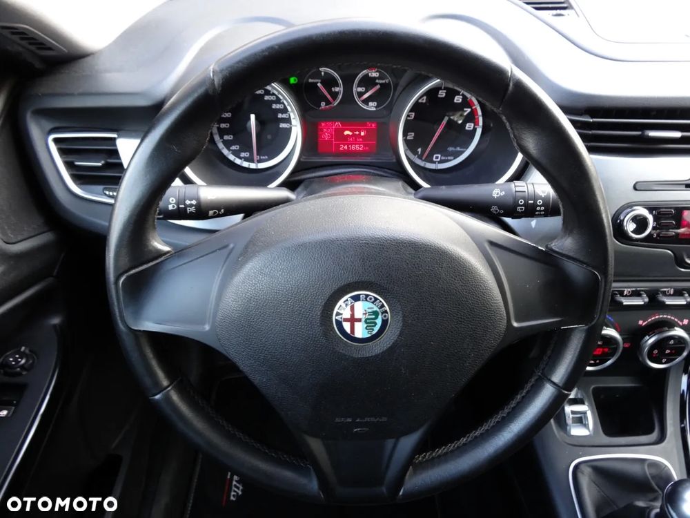 Alfa Romeo Giulietta 1.4 TB 16V - 19
