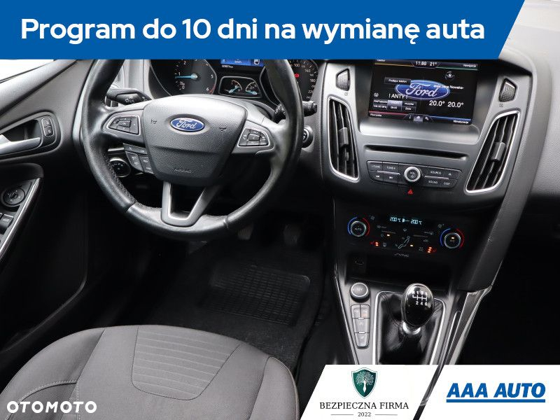 Ford Focus - 8