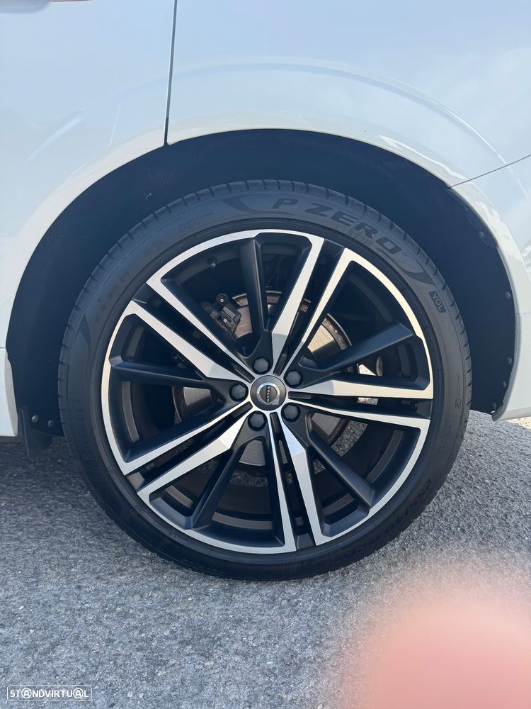 Volvo XC 60 2.0 T8 PHEV R-Design AWD - 11