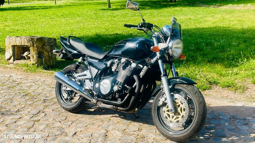 Yamaha XJR 1200 - 4